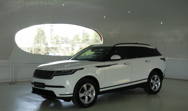 RANGE ROVER VELAR K VIDĚNÍ PO BRNĚ